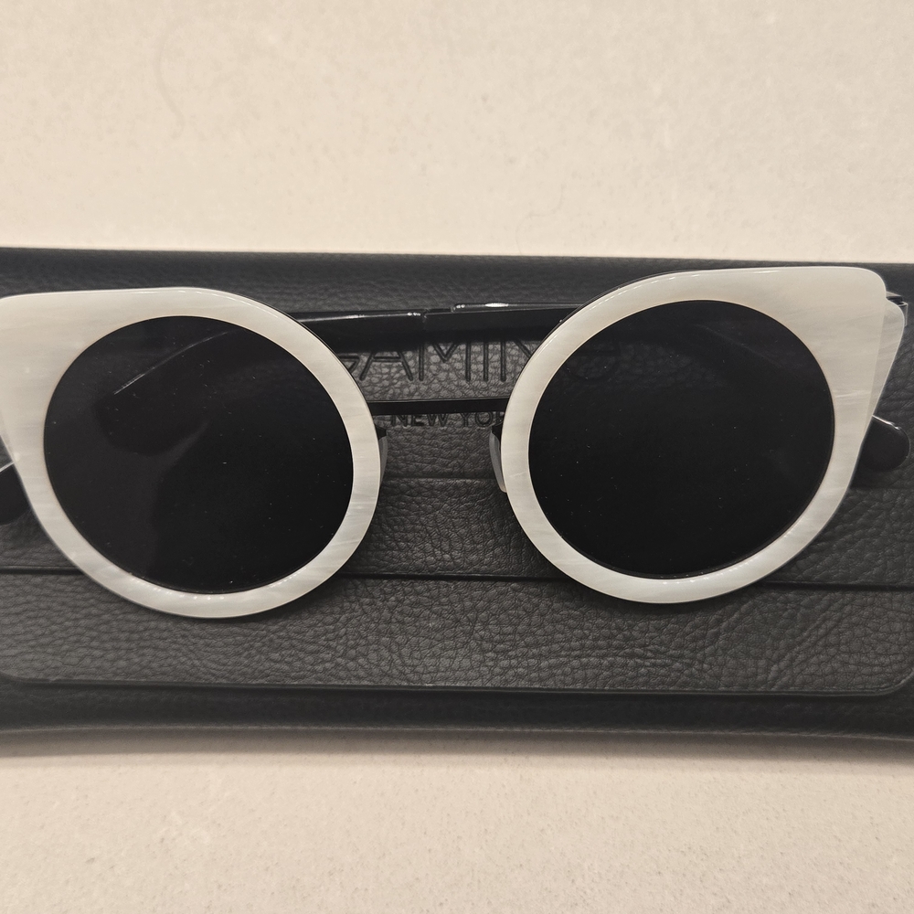 GAMINE NYC: Cat Södermalm Marble - Black, Marble Fashion Glasses